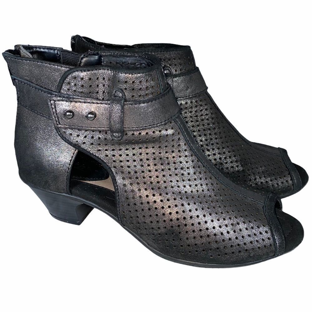 Earth Retro Black Leather Metallic Booties. Size 7 Vintage